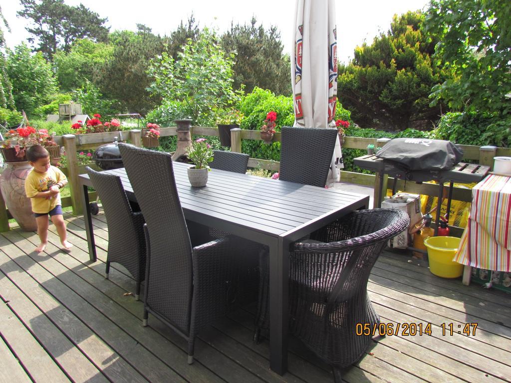 Leilighet Bed & Kitchen *
